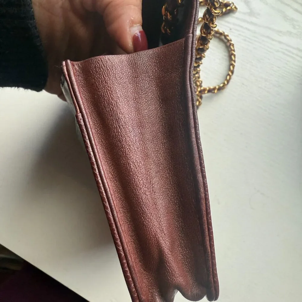 CHANEL Caviar 24K Gold plated Vintage Timeless CC crossbody bag - Classic Brown - Picture 8 of 12